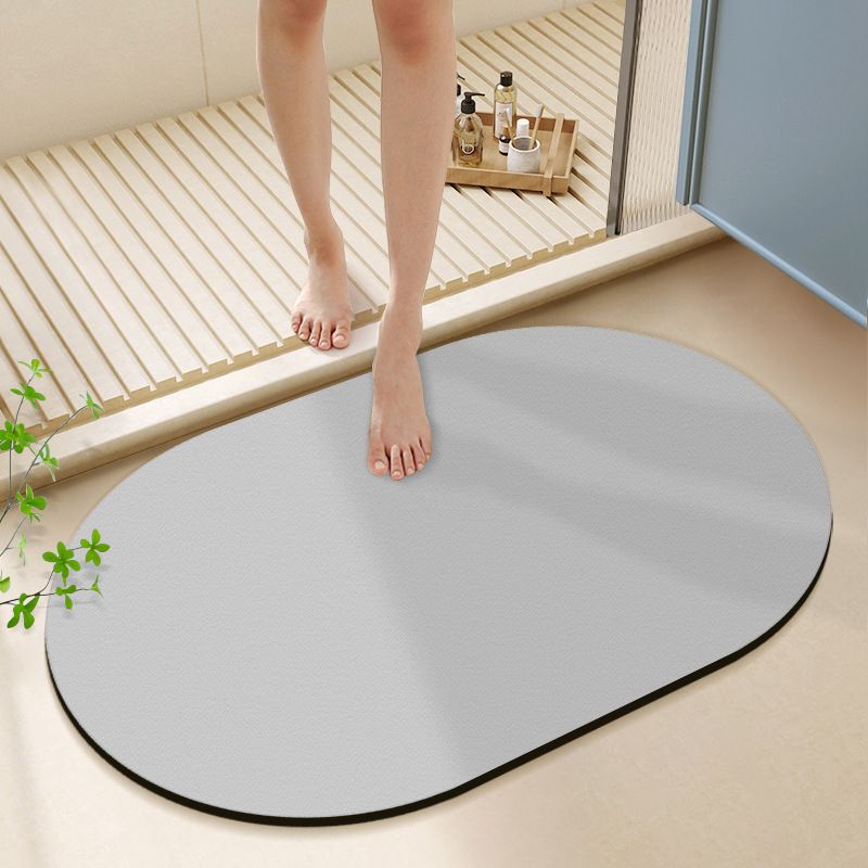 سجادة حمام بيضاوية غير منتظمة  - مراجعة Quick Dry Diatomite Bath Mat وسعره